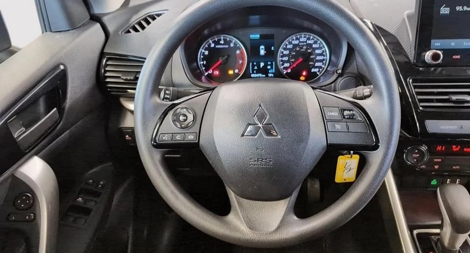 2024 Mitsubishi Eclipse Cross - Image 17 of 19