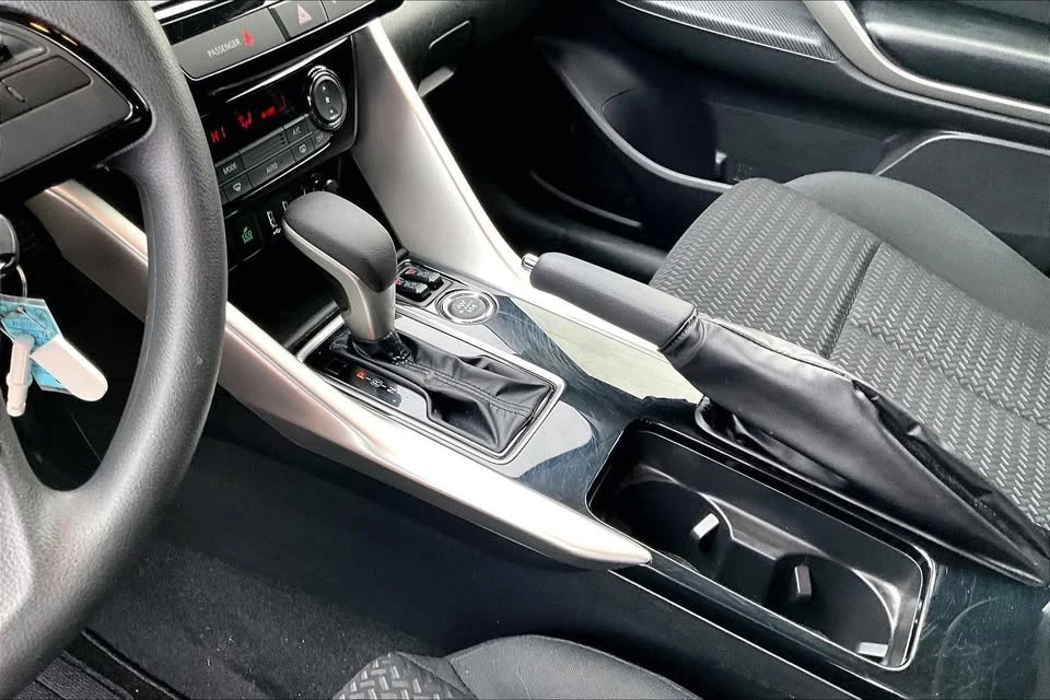 2024 Mitsubishi Eclipse Cross - Image 16 of 20