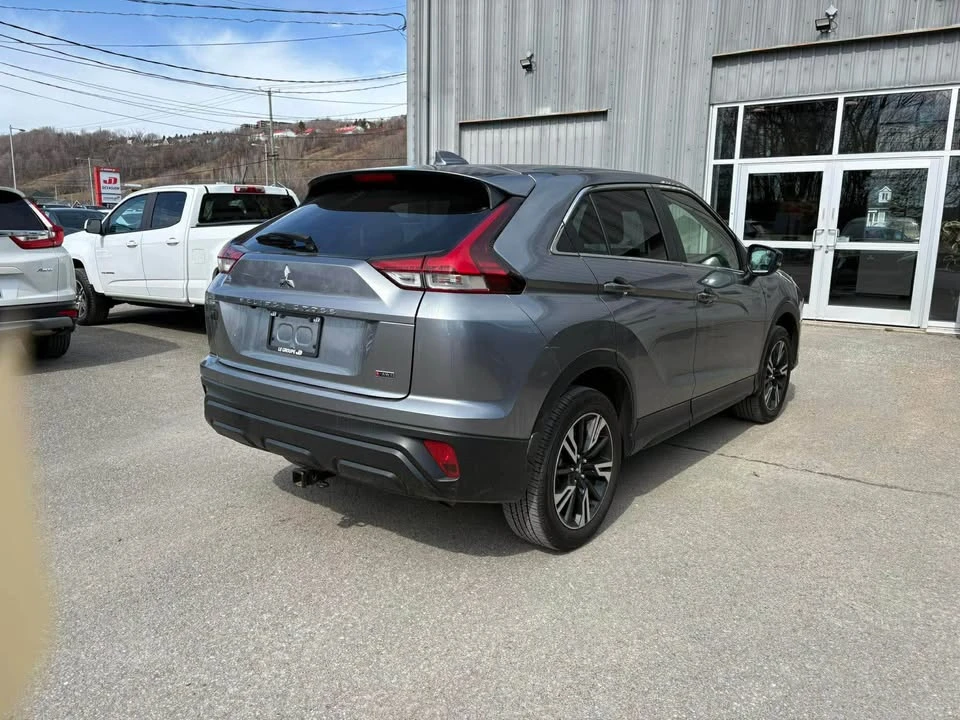 2024 Mitsubishi Eclipse Cross - Image 2 of 14