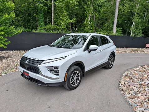2024 Mitsubishi Eclipse Cross ES
