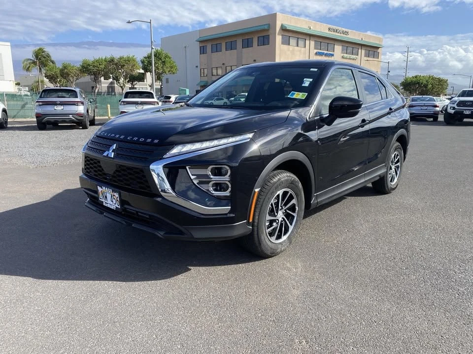 2024 Mitsubishi Eclipse Cross - Image 2 of 13