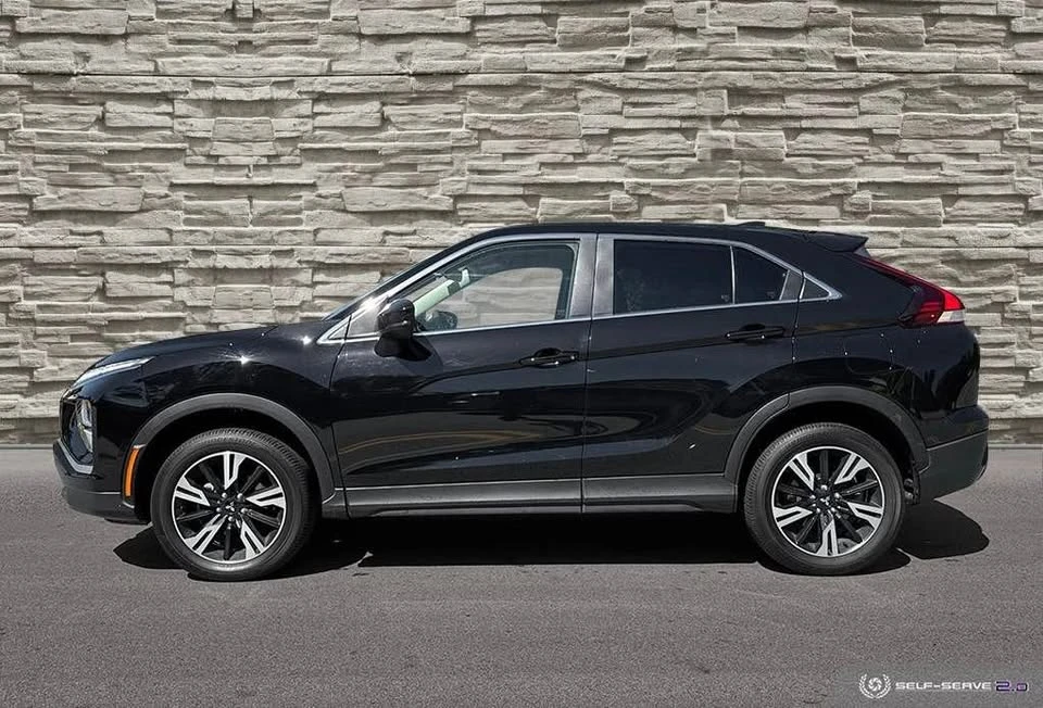 2024 Mitsubishi Eclipse Cross - Image 2 of 13