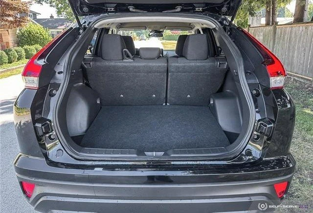 2024 Mitsubishi Eclipse Cross - Image 8 of 13