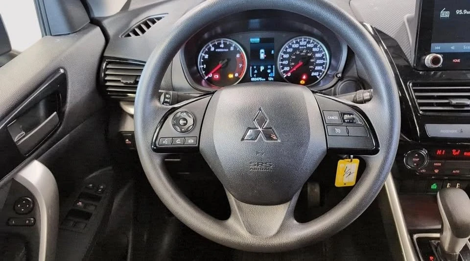 2024 Mitsubishi Eclipse Cross - Image 17 of 19
