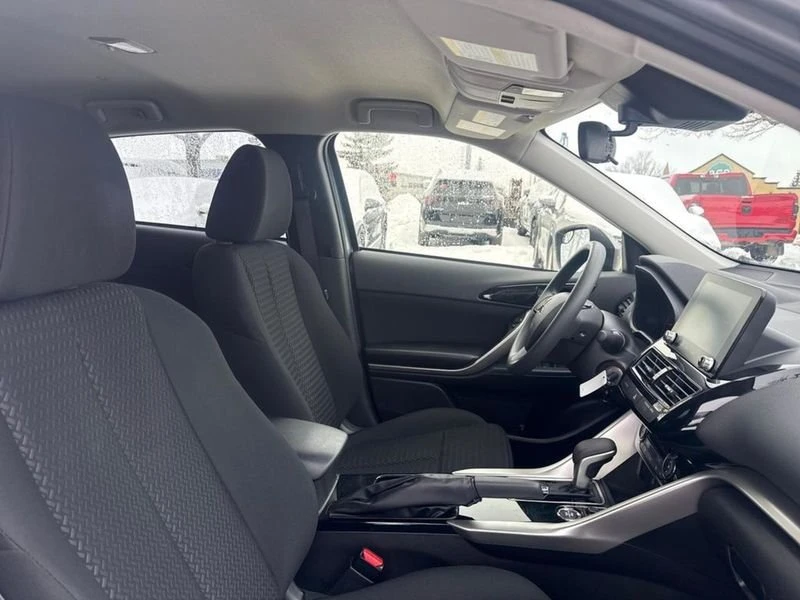 2024 Mitsubishi Eclipse Cross - Image 12 of 20