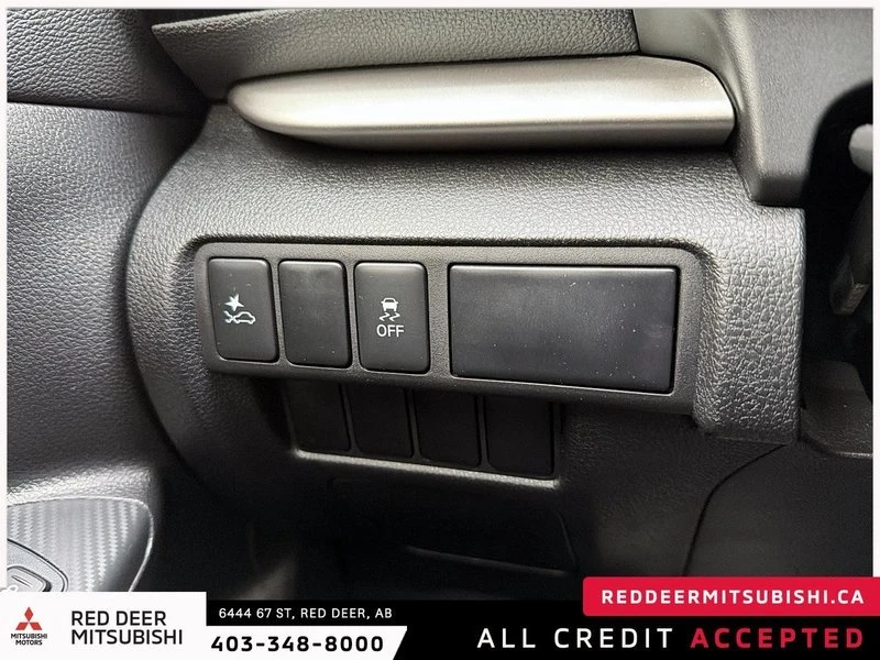 2024 Mitsubishi Eclipse Cross - Image 18 of 20