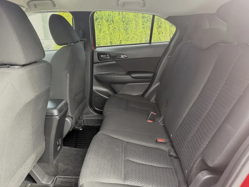 2024 Mitsubishi Eclipse Cross - Image 10 of 18