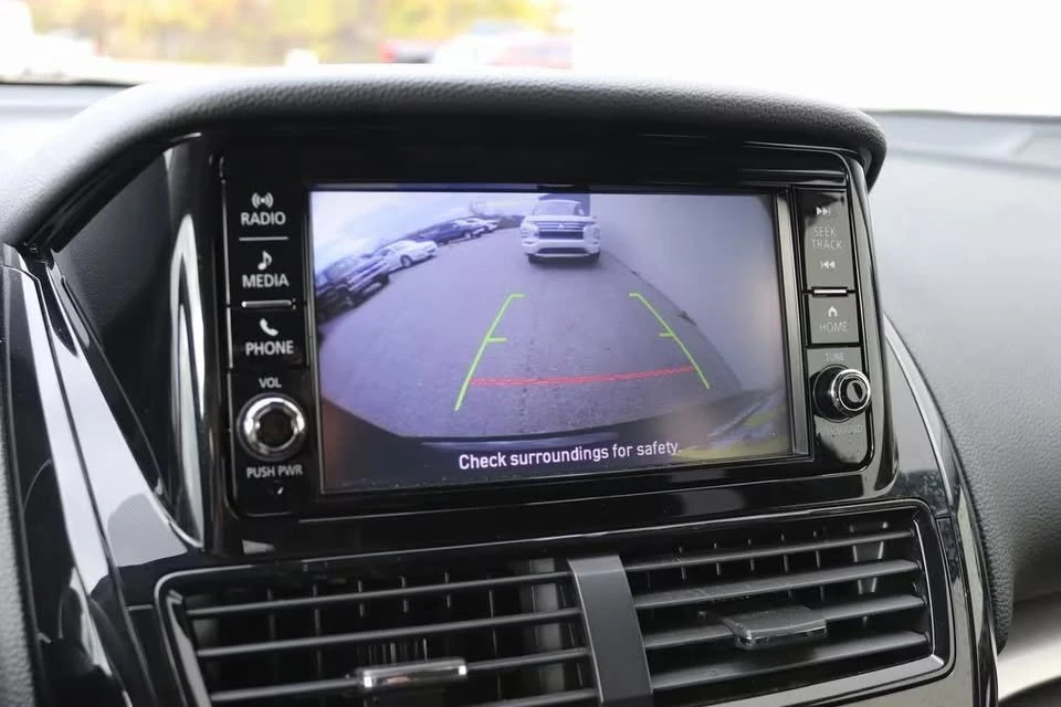 2024 Mitsubishi Eclipse Cross - Image 19 of 20