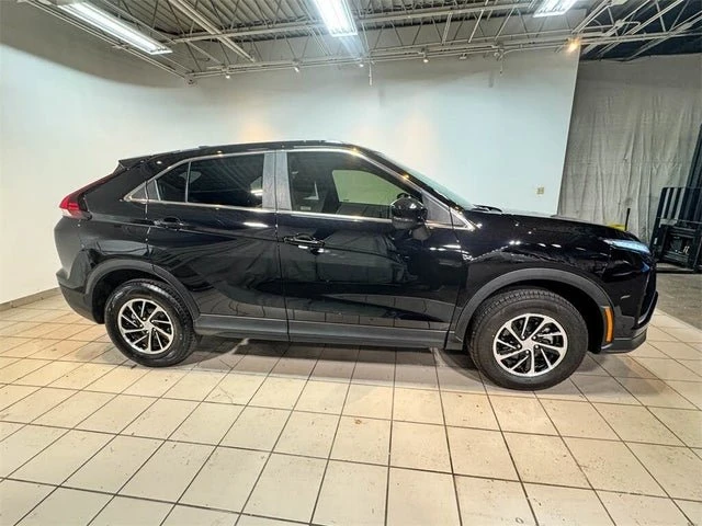 2024 Mitsubishi Eclipse Cross - Image 4 of 18