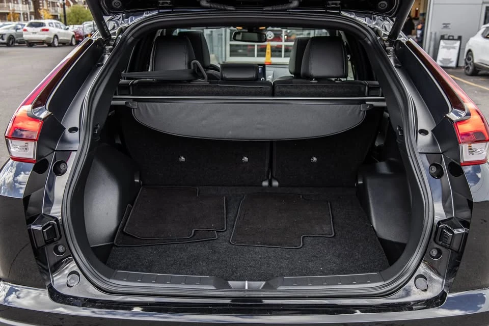 2024 Mitsubishi Eclipse Cross - Image 10 of 20