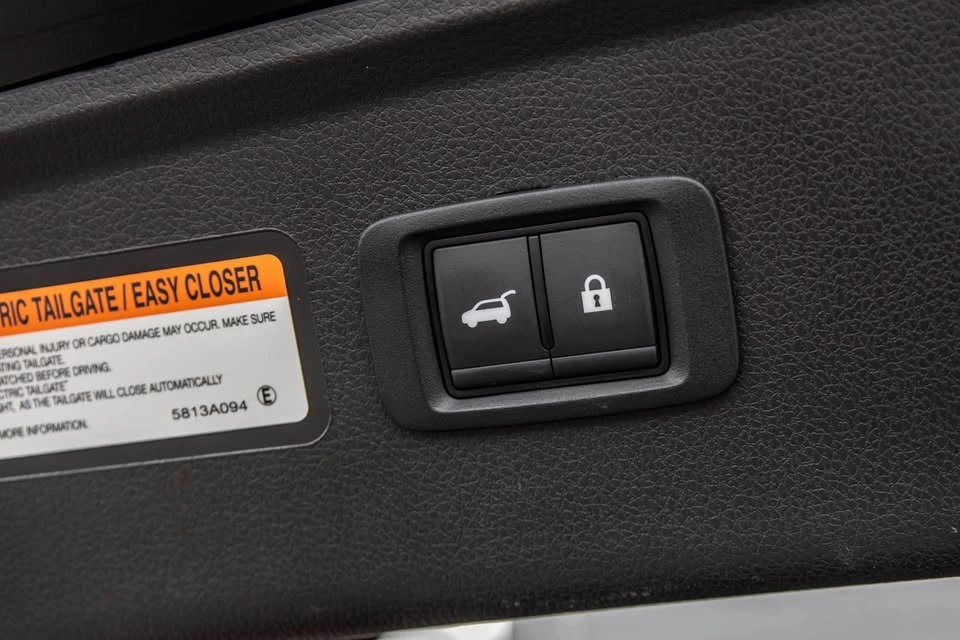 2024 Mitsubishi Eclipse Cross - Image 11 of 20