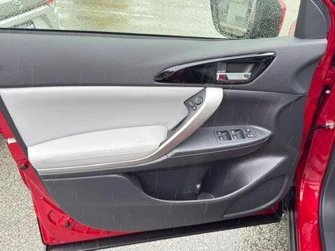 2024 Mitsubishi Eclipse Cross - Image 11 of 20