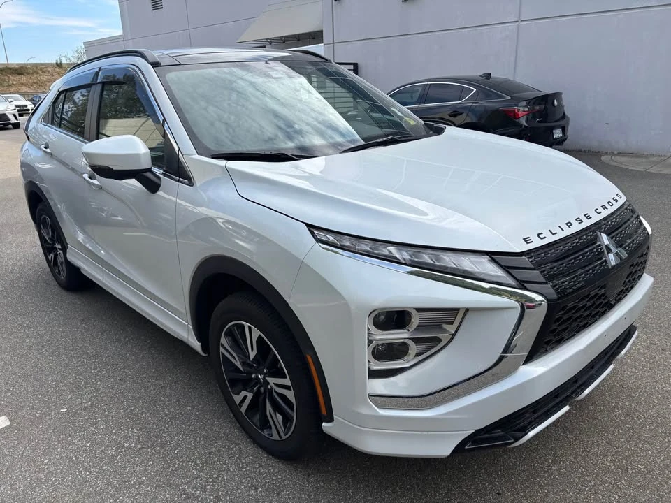 2024 Mitsubishi Eclipse Cross - Image 2 of 9
