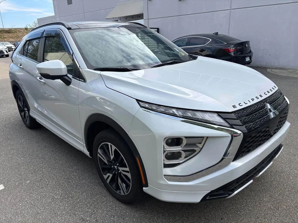 2024 Mitsubishi Eclipse Cross - Image 2 of 9