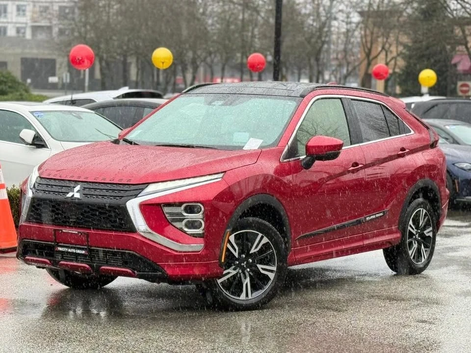 2024 Mitsubishi Eclipse Cross - Image 2 of 20