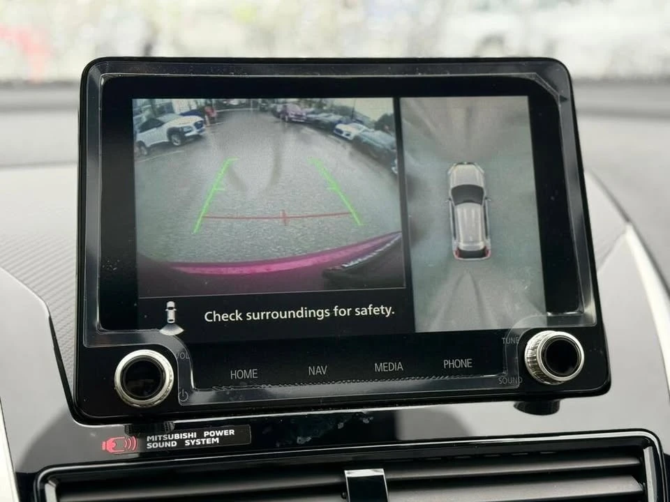 2024 Mitsubishi Eclipse Cross - Image 17 of 20
