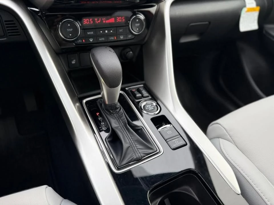 2024 Mitsubishi Eclipse Cross - Image 19 of 20