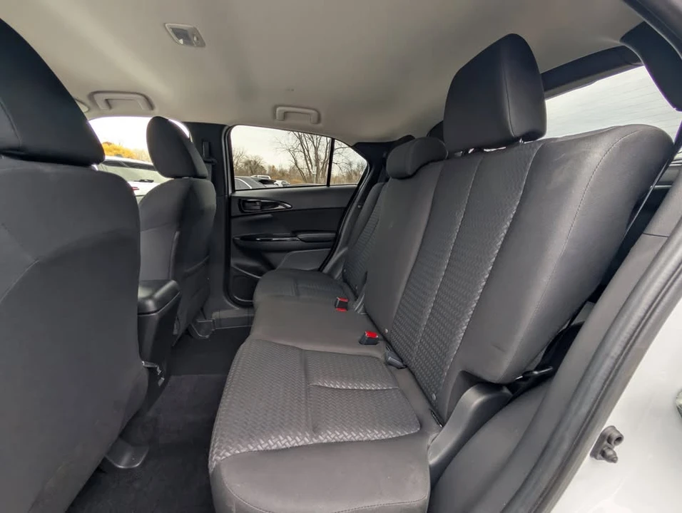 2024 Mitsubishi Eclipse Cross - Image 15 of 17