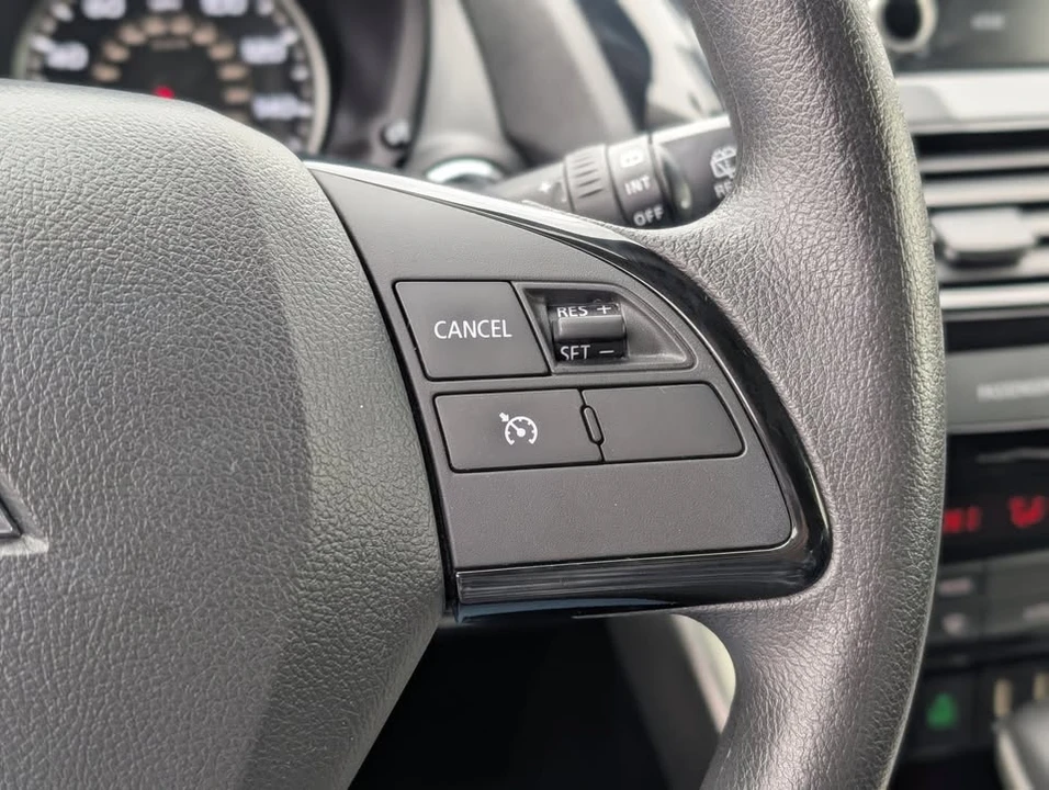 2024 Mitsubishi Eclipse Cross - Image 9 of 17