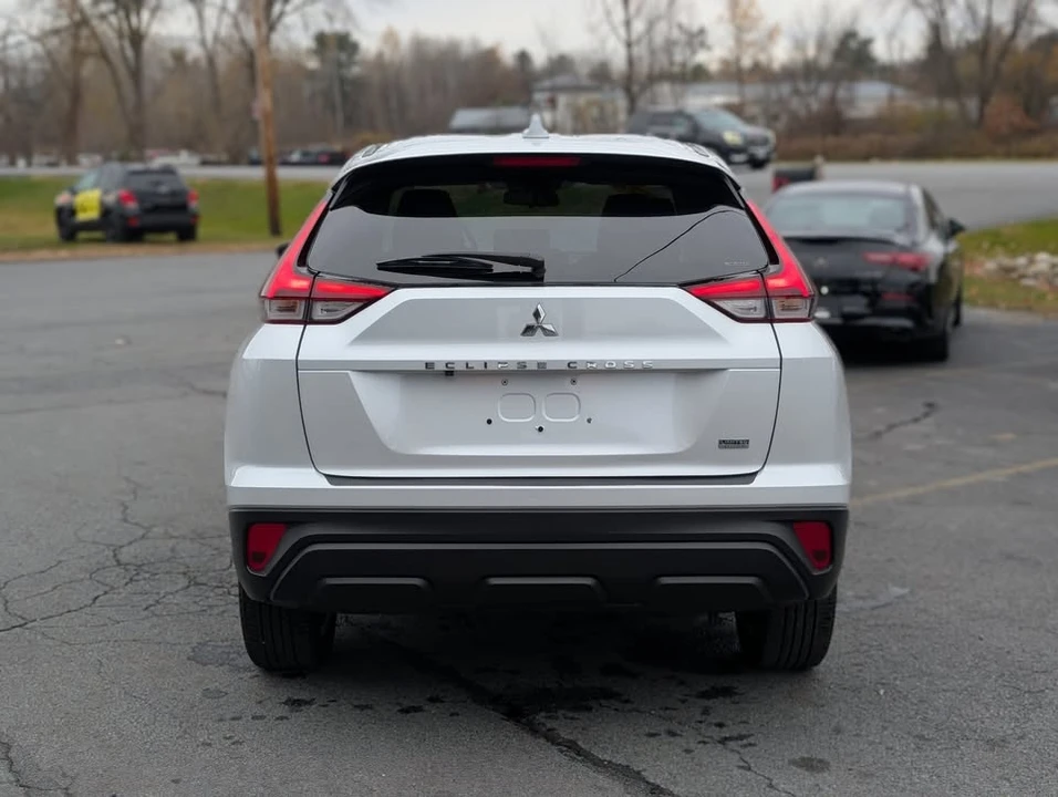 2024 Mitsubishi Eclipse Cross - Image 6 of 17