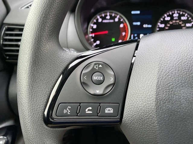 2024 Mitsubishi Eclipse Cross - Image 14 of 19