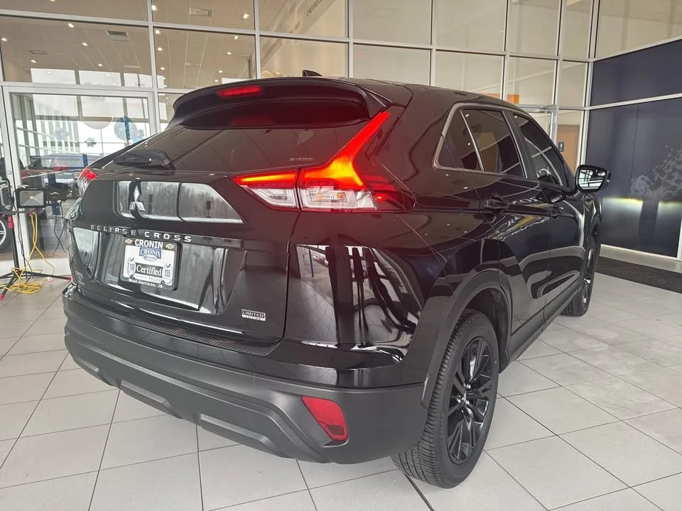 2024 Mitsubishi Eclipse Cross - Image 3 of 15