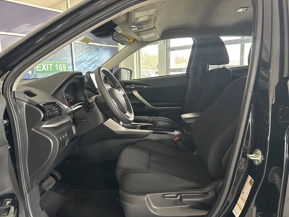 2024 Mitsubishi Eclipse Cross - Image 14 of 15