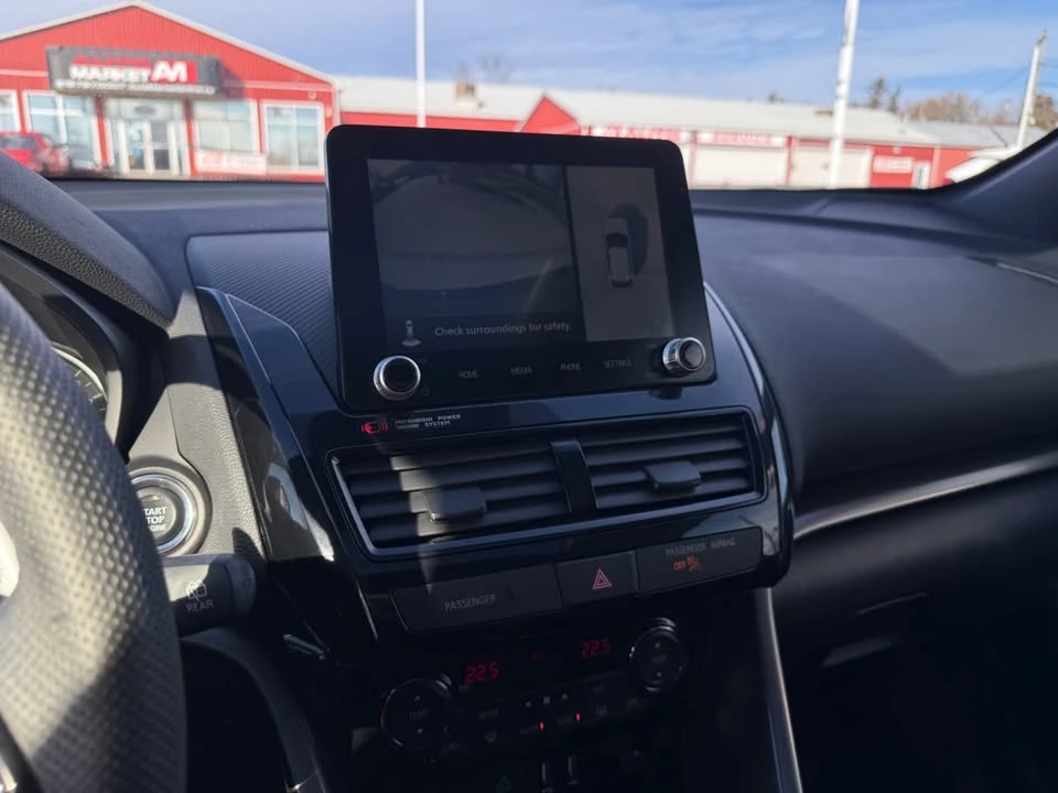 2024 Mitsubishi Eclipse Cross - Image 10 of 11