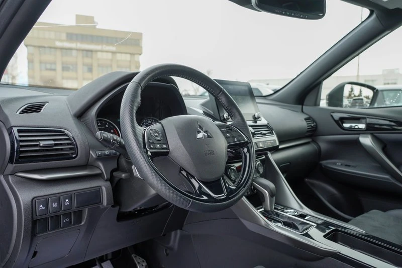 2024 Mitsubishi Eclipse Cross - Image 9 of 19