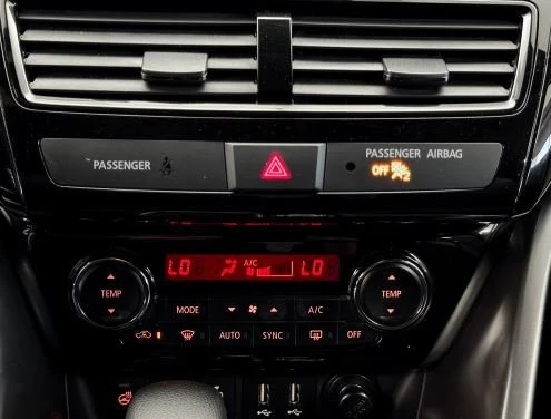 2024 Mitsubishi Eclipse Cross - Image 7 of 10
