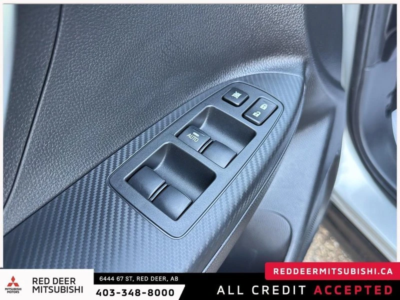 2024 Mitsubishi Eclipse Cross - Image 10 of 17