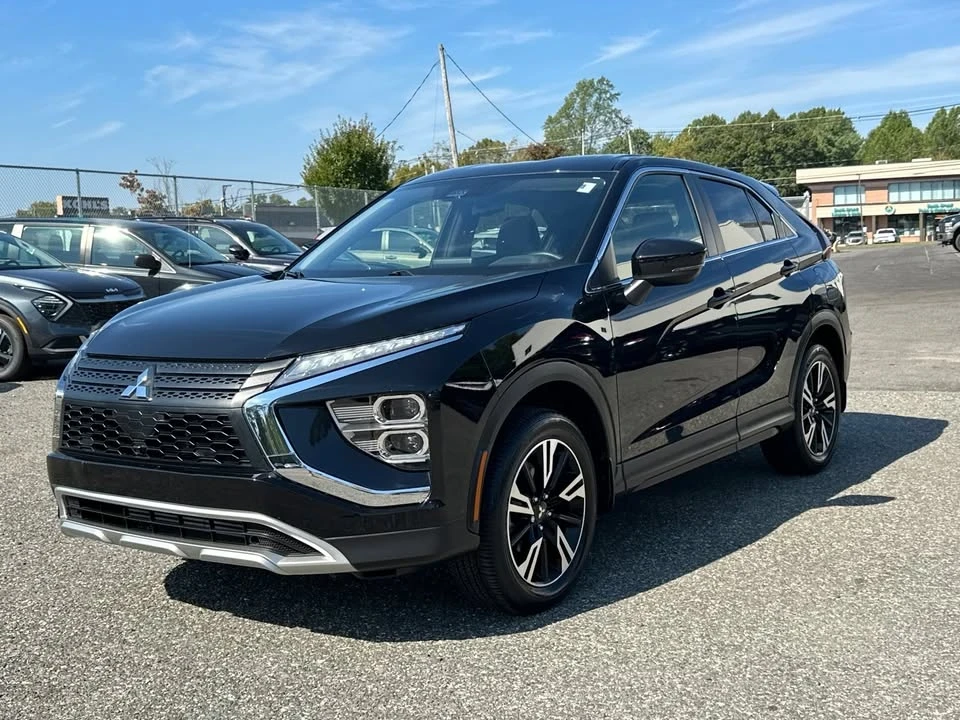 2024 Mitsubishi Eclipse Cross - Image 10 of 13