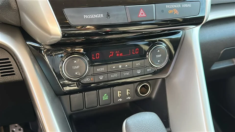 2024 Mitsubishi Eclipse Cross - Image 4 of 13