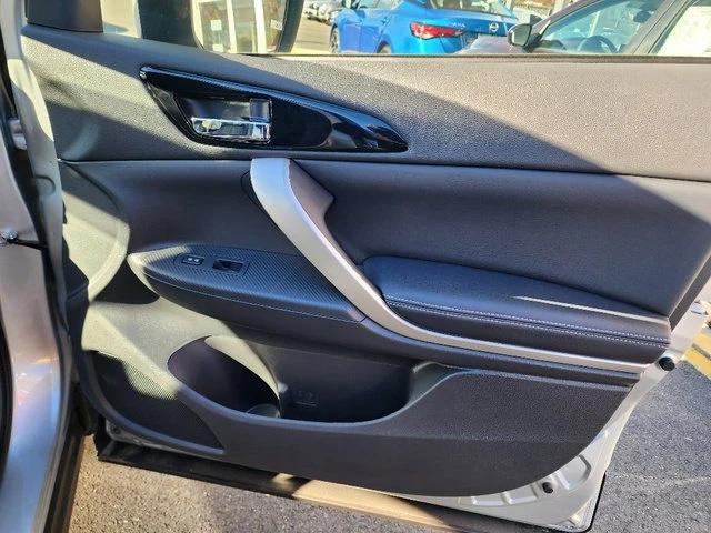 2024 Mitsubishi Eclipse Cross - Image 9 of 19