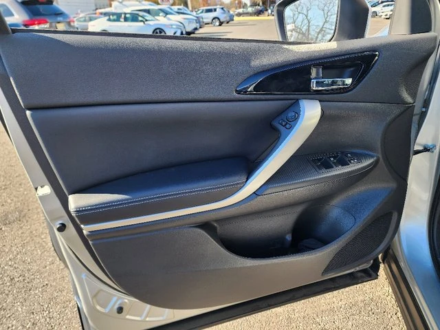 2024 Mitsubishi Eclipse Cross - Image 16 of 19