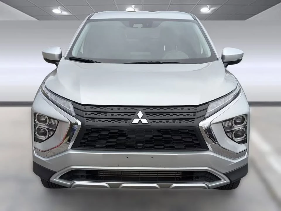 2024 Mitsubishi Eclipse Cross - Image 2 of 9
