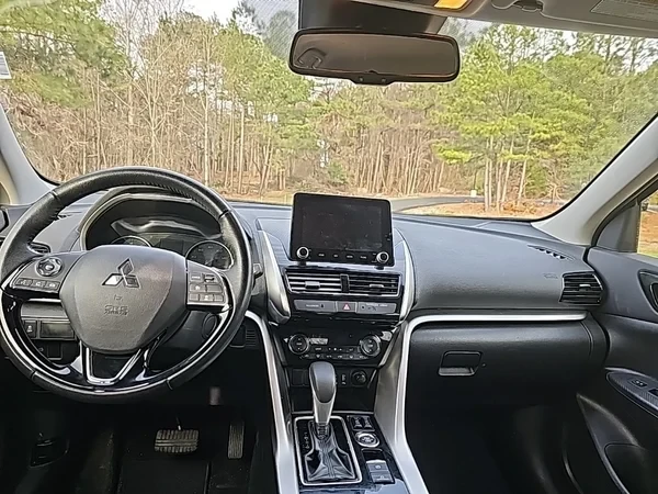 2024 Mitsubishi Eclipse Cross - Image 9 of 11
