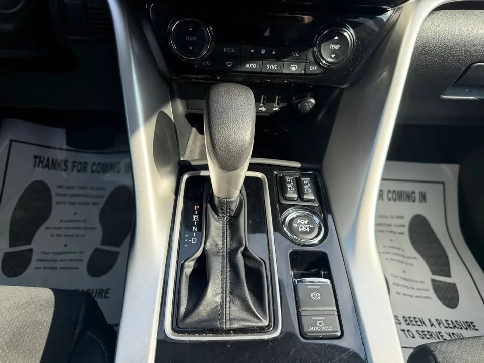 2024 Mitsubishi Eclipse Cross - Image 9 of 15
