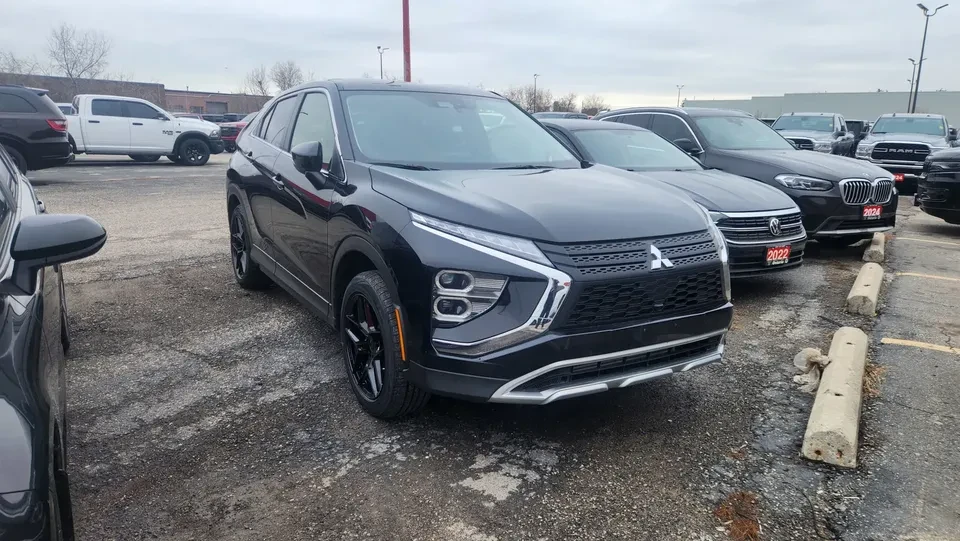2024 Mitsubishi Eclipse Cross - Image 3 of 3