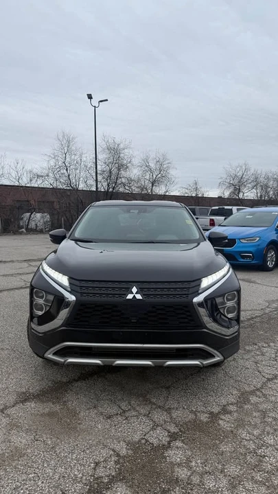 2024 Mitsubishi Eclipse Cross - Image 2 of 8