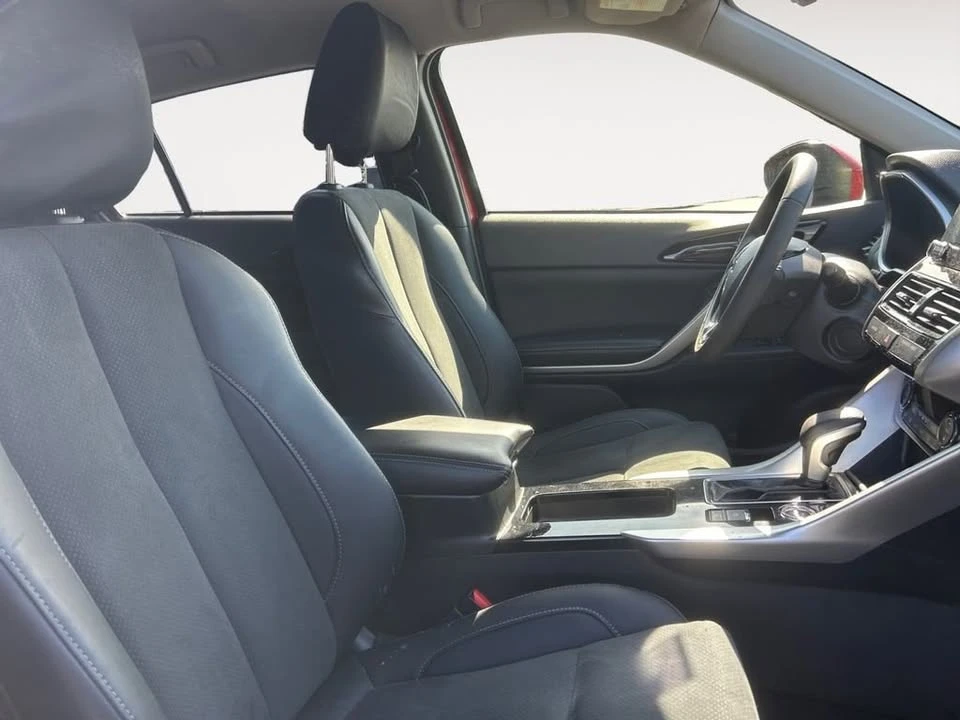 2024 Mitsubishi Eclipse Cross - Image 15 of 20