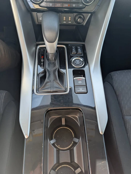 2024 Mitsubishi Eclipse Cross - Image 14 of 17