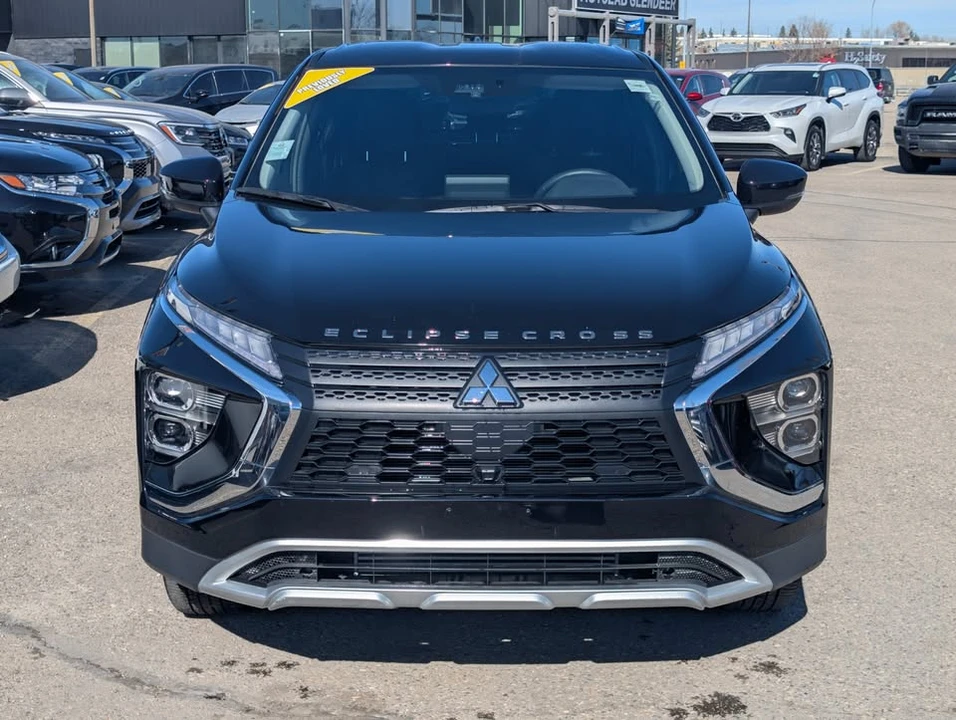 2024 Mitsubishi Eclipse Cross - Image 2 of 17