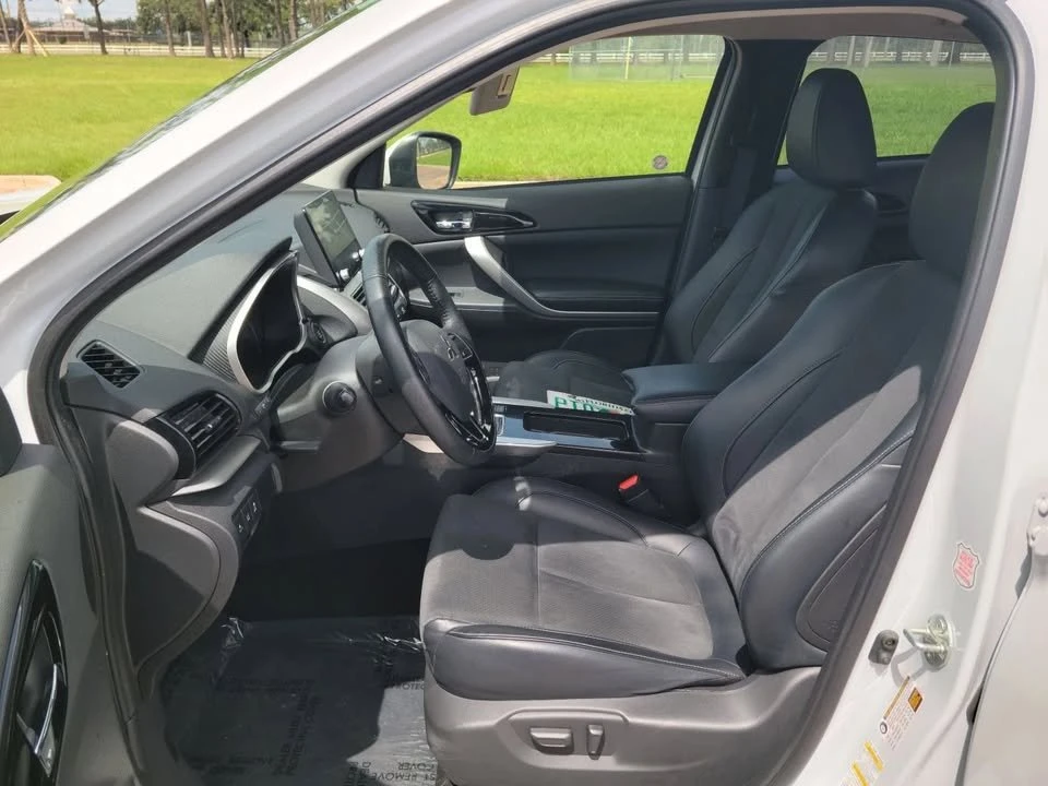 2024 Mitsubishi Eclipse Cross - Image 13 of 17