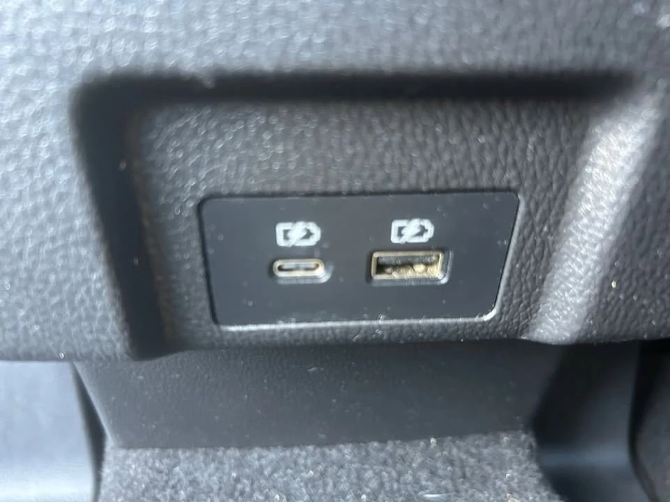 2024 Mitsubishi Eclipse Cross - Image 18 of 20