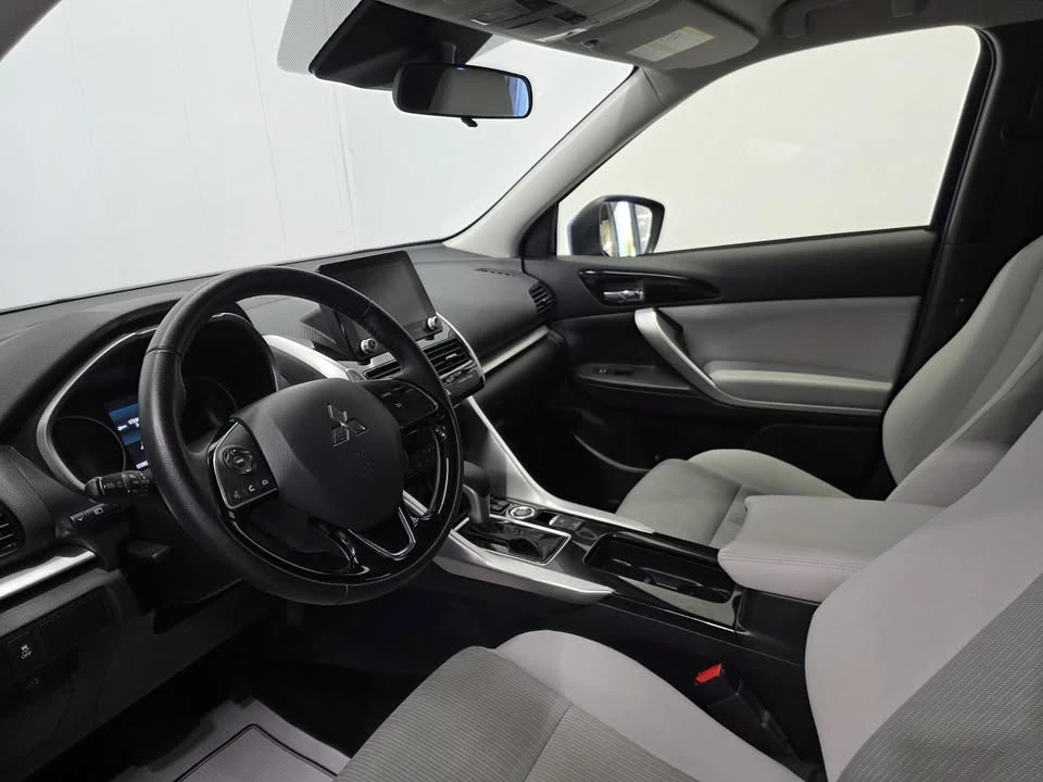 2024 Mitsubishi Eclipse Cross - Image 9 of 15