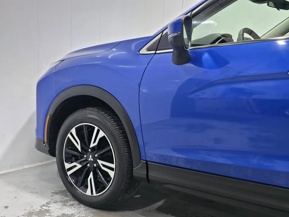 2024 Mitsubishi Eclipse Cross - Image 3 of 15