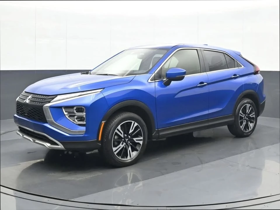 2024 Mitsubishi Eclipse Cross - Image 2 of 15