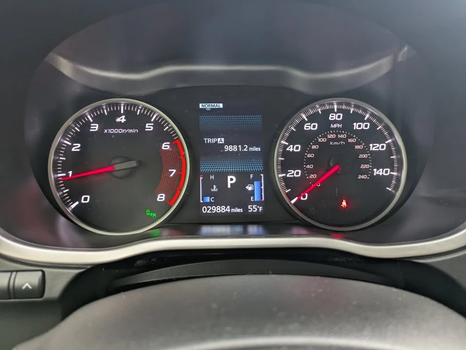 2024 Mitsubishi Eclipse Cross - Image 10 of 10