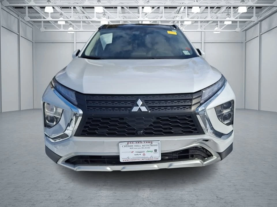 2024 Mitsubishi Eclipse Cross - Image 2 of 4